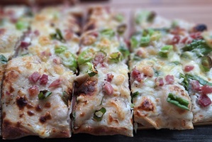 Holzofen Pizzastücke
