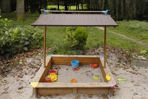 Terrassenbereich Spielkasten